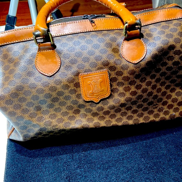 VINTA GE Iconic Celine macadamia - Picture 1 of 13